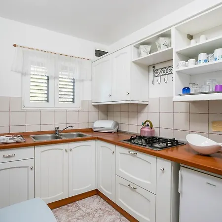 - 20 M From The Sea With Spacious Terrace וילה *